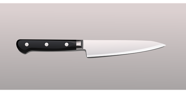 nůž