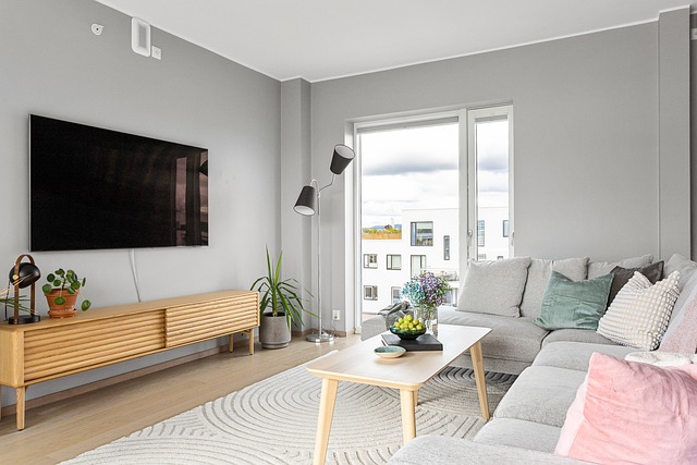 23555986-real-estate-9608775_640